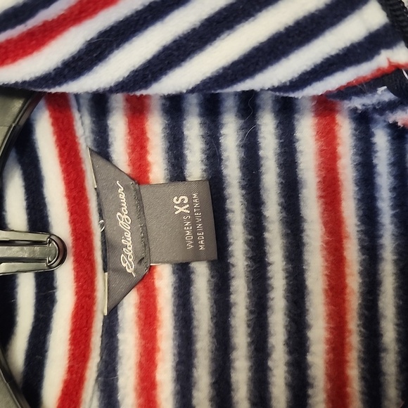 🔥SALE Eddie Bauer Women's Striped Fleece Pullover Sweater - Picture 4 of 4